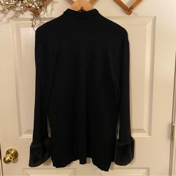 Black Cardigan Sweater with Relaxed Silhouette - Picture 5 of 6